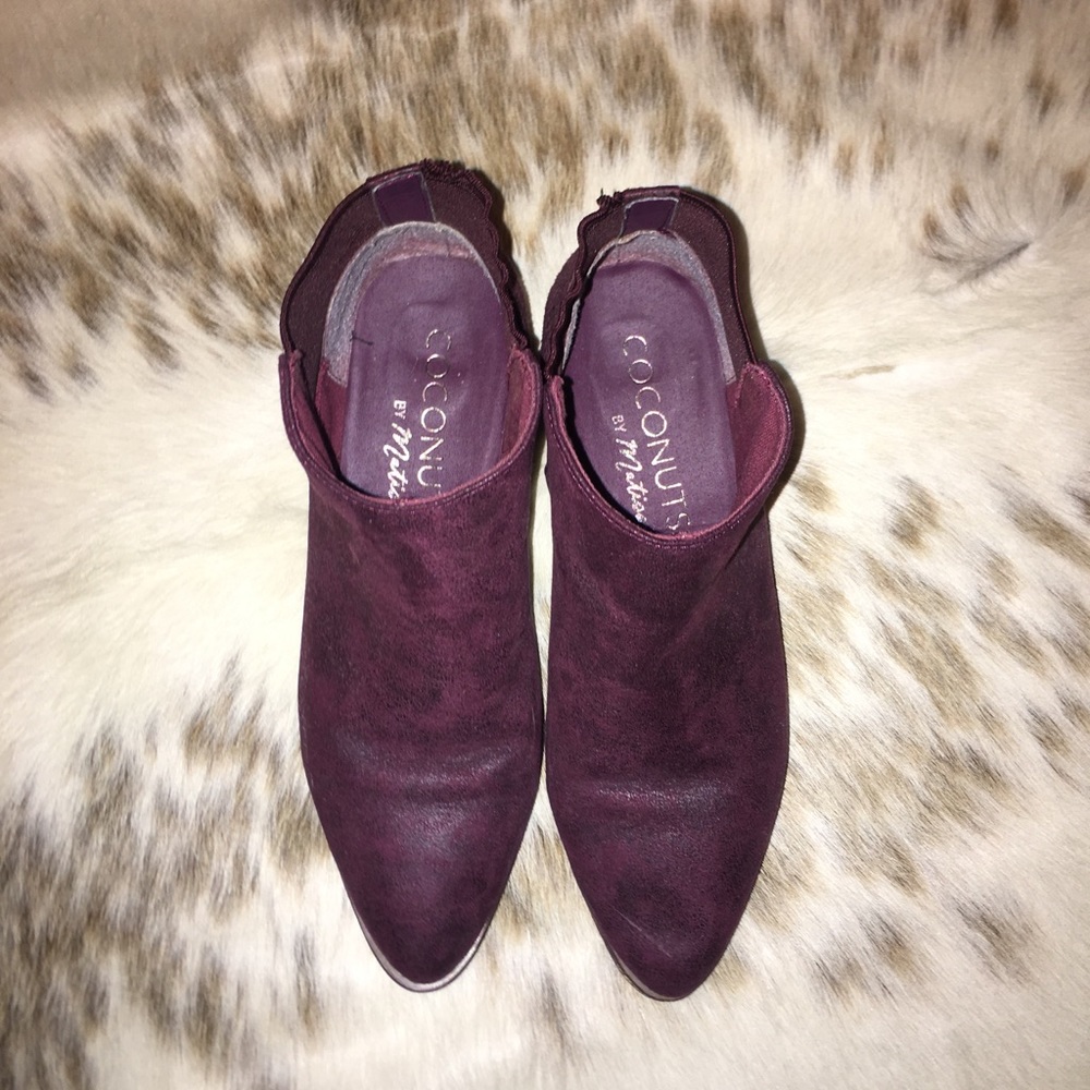 Coconuts by Matisse maroon booties size 7